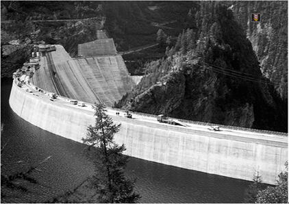 1光纤光栅传感技术在大坝监测中的应用 luzzone混凝土大坝位于瑞士